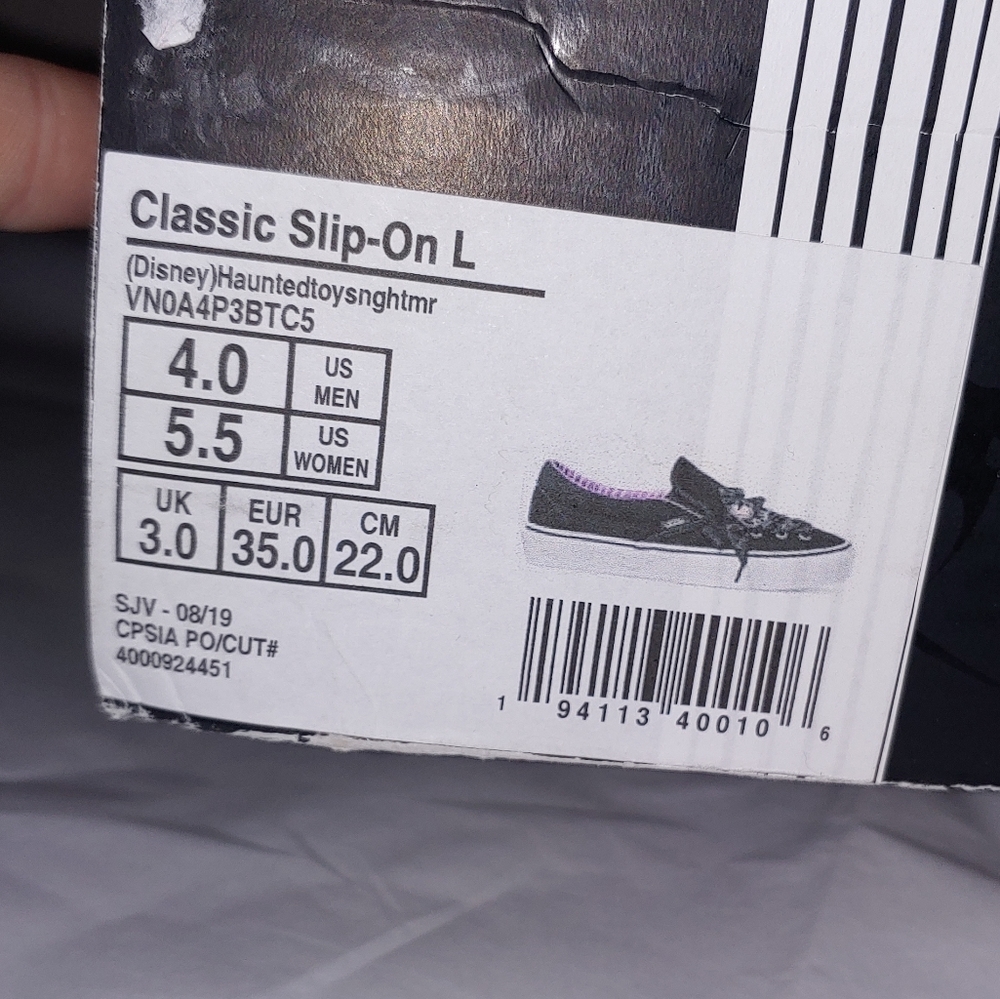 Nightmare before christmas slip on vans - Picture 9 of 10